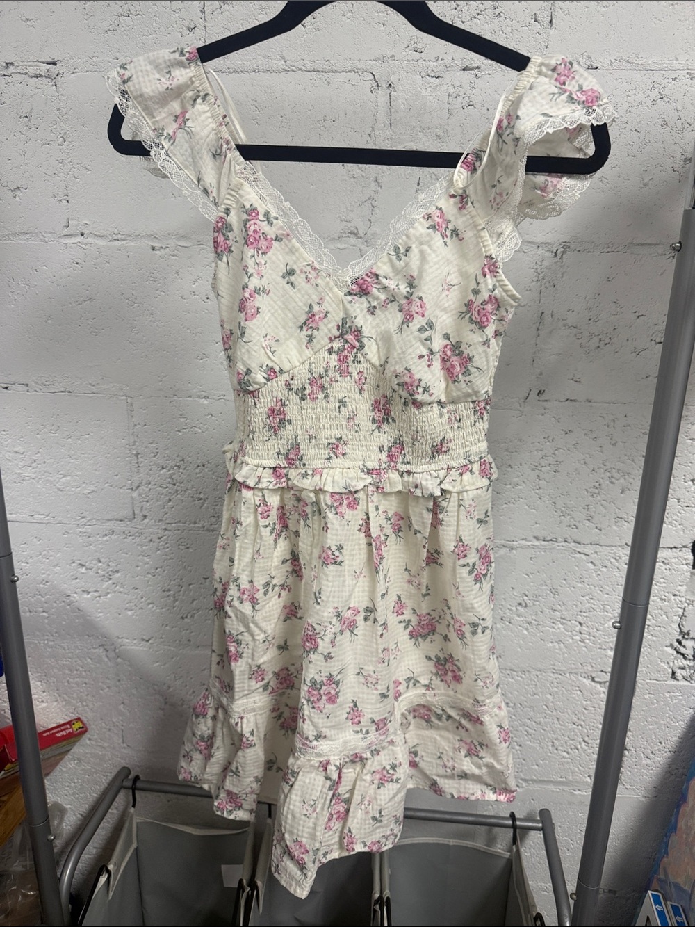 NWOT Cream Sundress Pink Floral Print Lace Trim
XXS